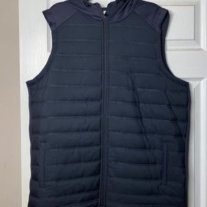 Men’s vest.